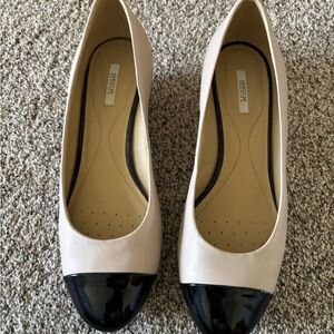 Geox Women's Elegant Cream and Black Heels